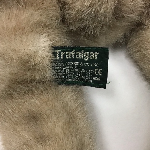 Teddy Bear, Trafalgar Russ Berrie & Co. 16” cuddly soft unjointed bear. NWT - Picture 7 of 9